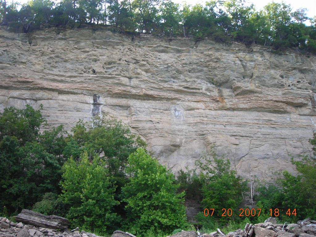 Shinbone Cliff pic.JPG