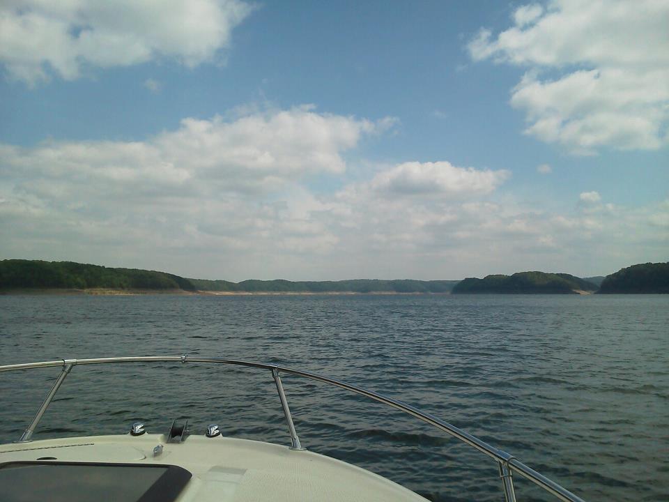 Lake Cumberland2 4-22-2012.jpg