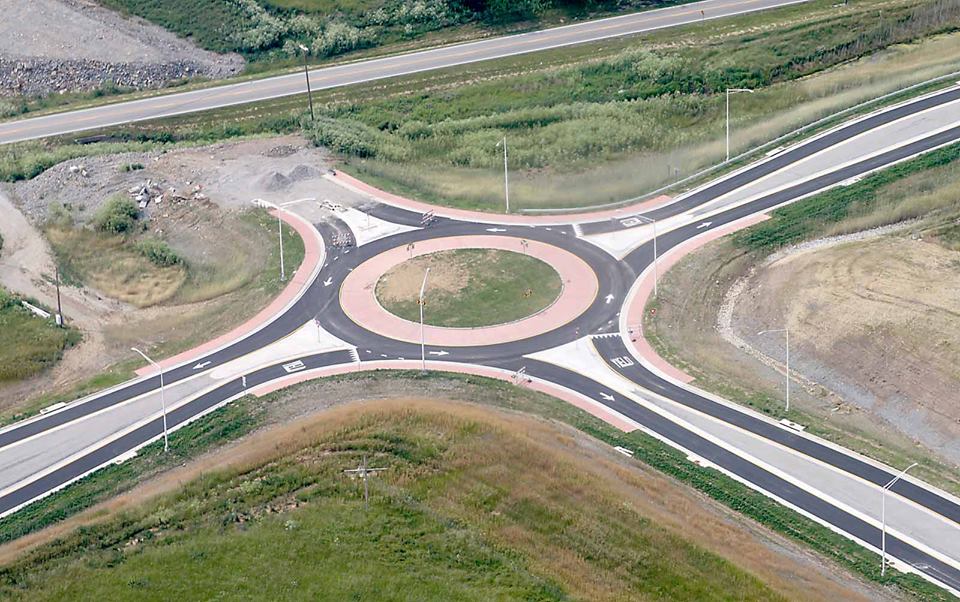 US 27 and US 62 Harrison County Roundabout just south of Cynthiana.jpg