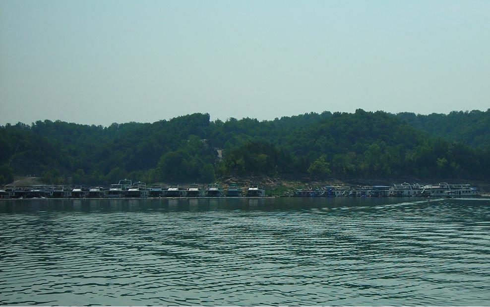 Beaver Creek Marina 2007.JPG