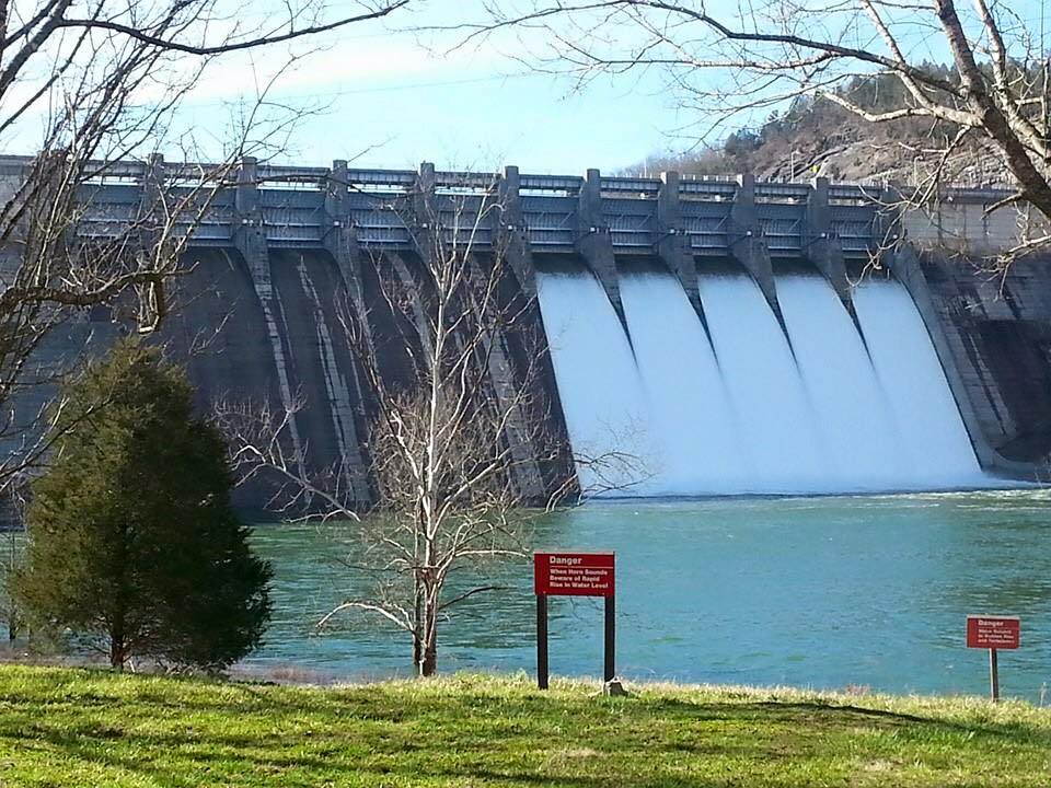 Spillway pic by Lake Cumberland Corp of engineers FB page.jpg