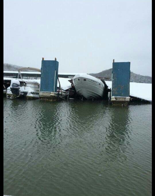 F Dock Burnside Marina.jpg