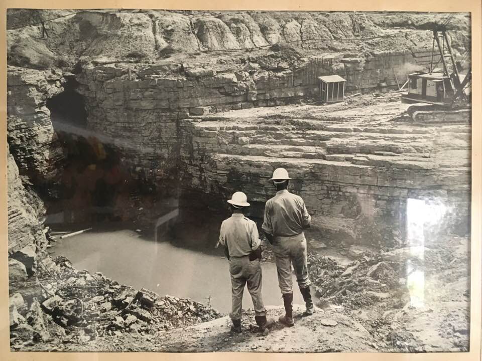 Lake Cumberland Dam Construction.jpg