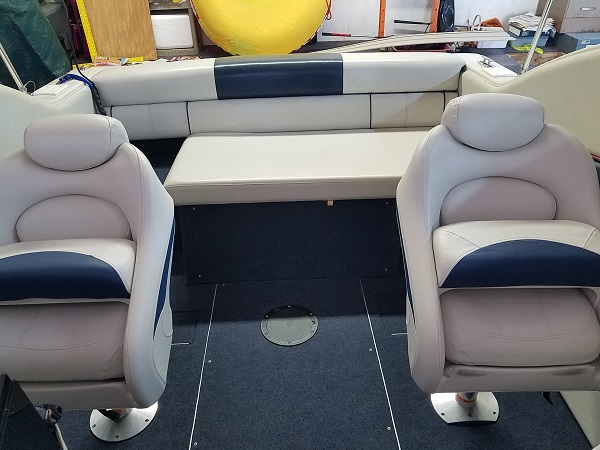 Newer Crownline bolster seats (1).jpg